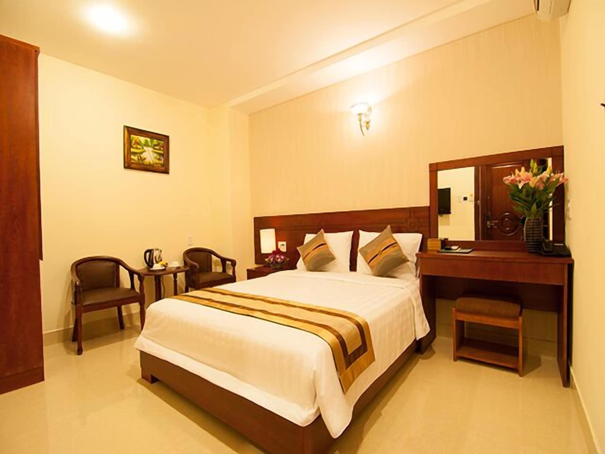 Valentine Hotel Saigon - Bùi Viện Street Thành Pho Ho Chí Minh Esterno foto