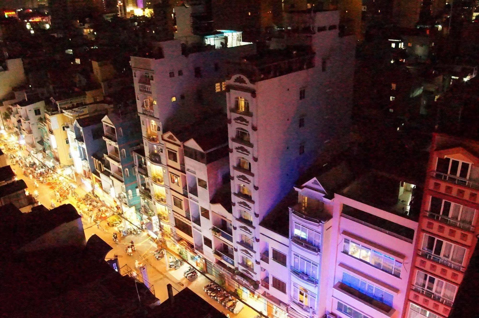Valentine Hotel Saigon - Bùi Viện Street Thành Pho Ho Chí Minh Esterno foto