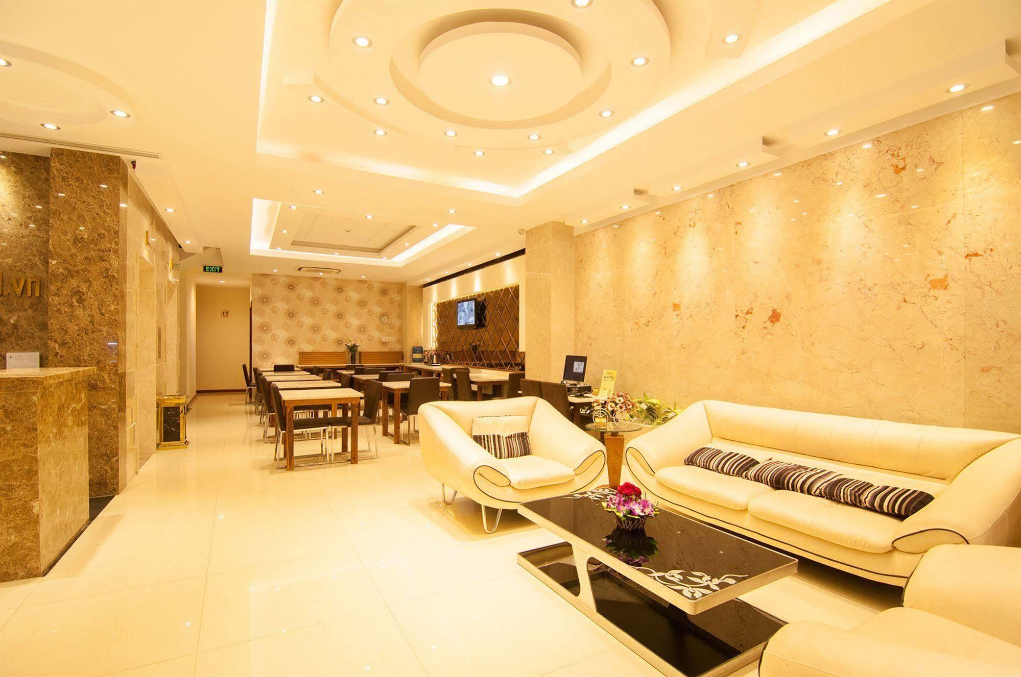 Valentine Hotel Saigon - Bùi Viện Street Thành Pho Ho Chí Minh Esterno foto